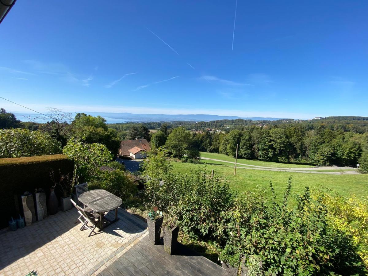 Petite Maison A L'Oree Des Bois Vue Magnifique Sur Le Lac Zenitude Et Plenitude Villa Belmont-sur-Lausanne Exterior photo